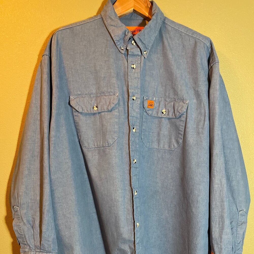 Flame-resistant chambray shirt with tortoise style buttons